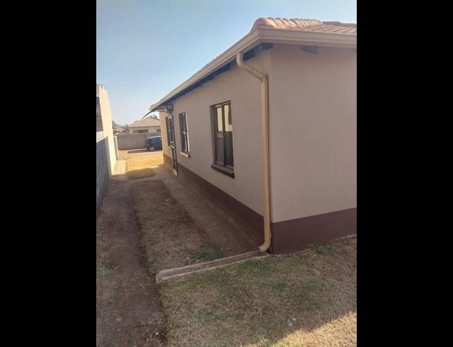 3 BEDROOM HOUSE FOR SALE IN DAWN PARK